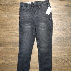 NWT Black skinny jeans